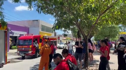 Princípio de incêndio em clínica de depilação causa correria na Jatiúca