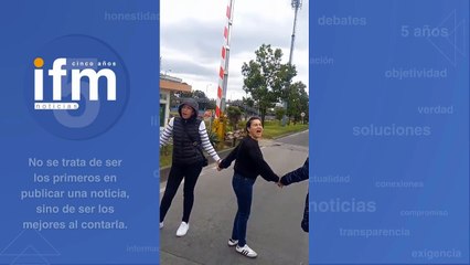 Manifestantes bloquearon Av El Dorado en rechazo al Vive Claro