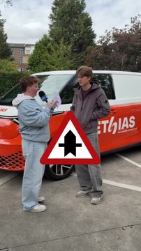 Semaine du permis de conduire - panneaux routiers