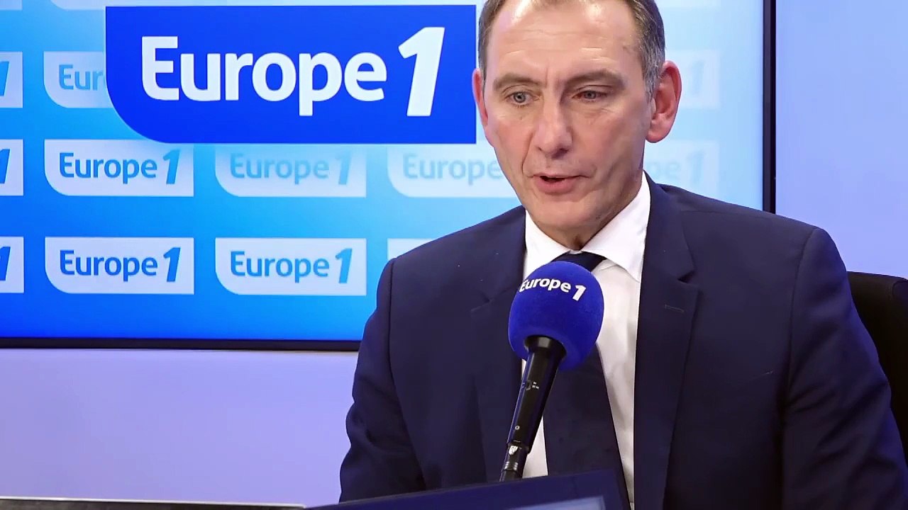 Sébastien Lecornu poursuit ses négociations : «Le bon sens commande de redonner la parole aux Français», selon l'ancien ministre Alain Madelin