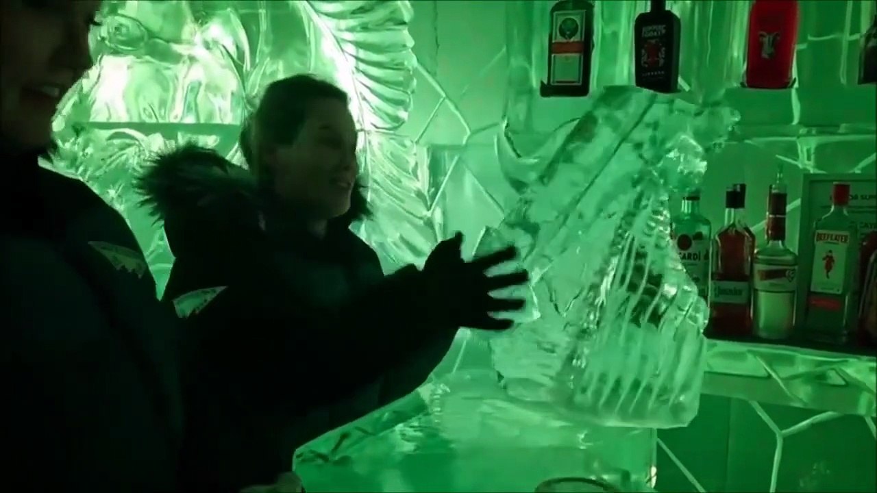 Grosse boulette dans un bar de glace