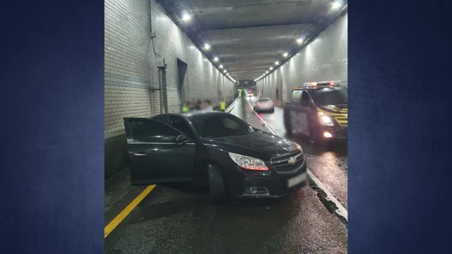 경기 안산서 '만취' 역주행 차와 충돌...1명 다쳐 / YTN