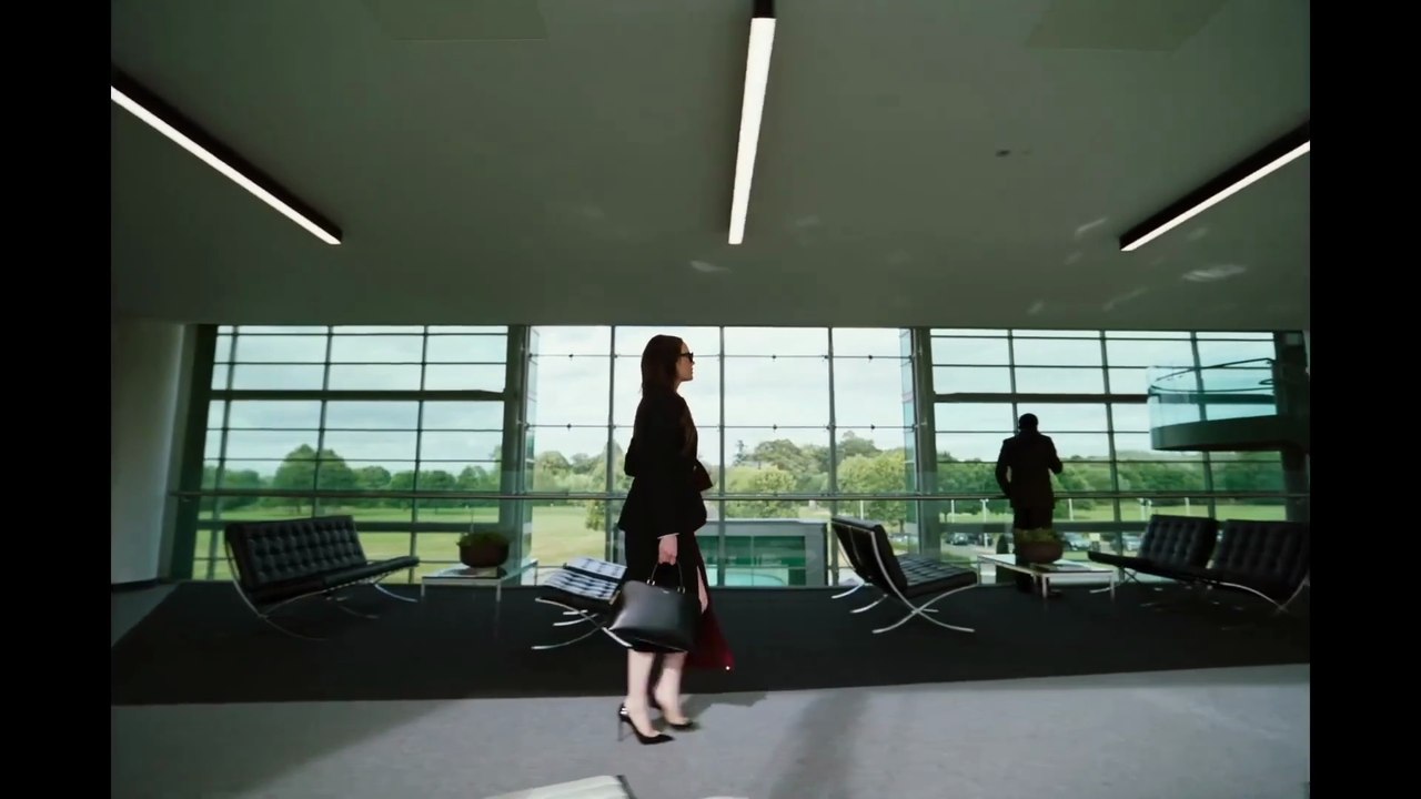 Bugonia Trailer (2) OV