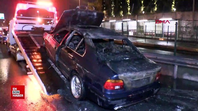 İstanbul 15 Temmuz Şehitler Köprüsü'nde otomobil alev alev yandı
