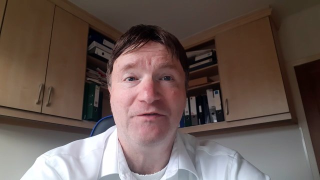 House prices: Average UK house price fell by £794 in September, says Halifax