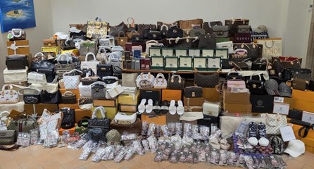 Prodotti "tarocchi" e irregolari su bancarelle: stretta della Guardia di Finanza (07.10.25)