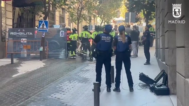 Tres heridos y varios desaparecidos en el derrumbe de un edificio en Ópera