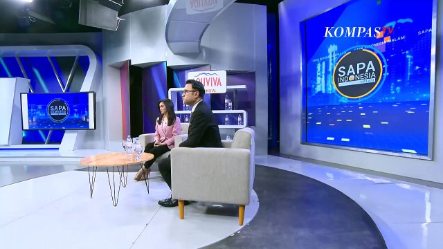 Pantauan Udara Kebakaran Pabrik Bingkai di Bogor, 5 Unit Mobil Damkar Diterjunkan ke Lokasi
