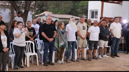 7 ottobre, commemorazioni nel kibbutz di Kfar Aza al confine con Gaza