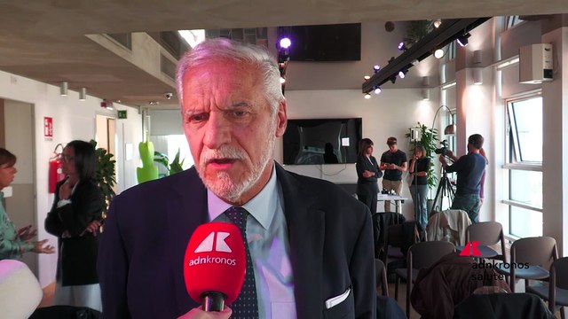 Tumori: de Marinis (Ieo), ‘risultati migliori da osimertinib più chemio in cancro polmonare metastatico’