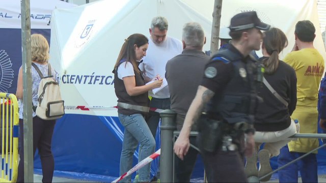 Continúan labores de policía y emergencias en el edificio que ha sufrido un derrumbe en Madrid