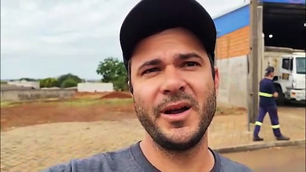 "Não teve o que fazer", diz motorista do caminhão envolvido em grave acidente na Avenida Piquiri