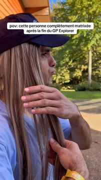 Cette personne complètement matrixée après la fin du GP Explorer