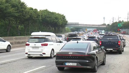 귀경차량 몰리며 아침 7시부터 서울 방향 정체 시작 / YTN