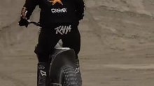 Motor cylce
