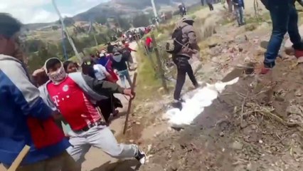 Atacan convoy del presidenten Noboa en Ecuador