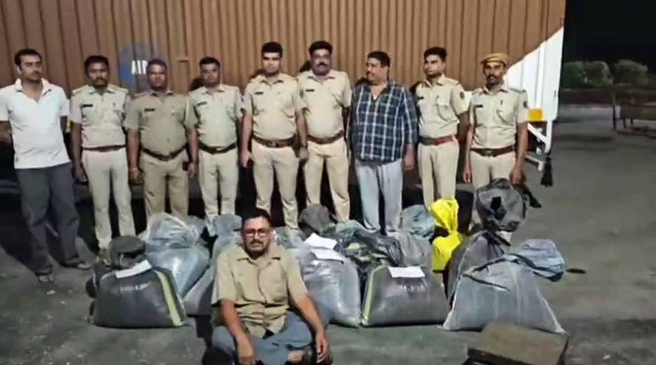 मंगरोप पुलिस ने डोडा चूरा की बड़ी खेप पकड़ी