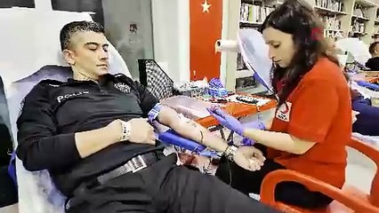 Emniyet personelinden kan bağışı etkinliği