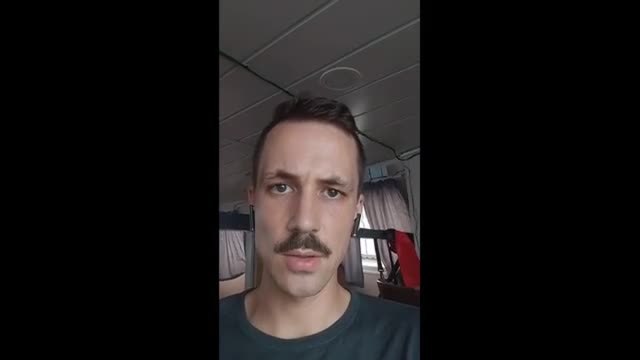 Freedom Flotilla abbordata in mare, il video del medico trentino Riccardo Corradini: «Siamo stati rapiti e portati illegalmente in Israele»