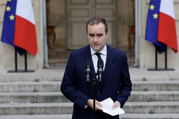 Sébastien Lecornu salue la volonté des partis "d'avoir un budget" en 2025, ce qui "éloigne la perspective d'une dissolution"