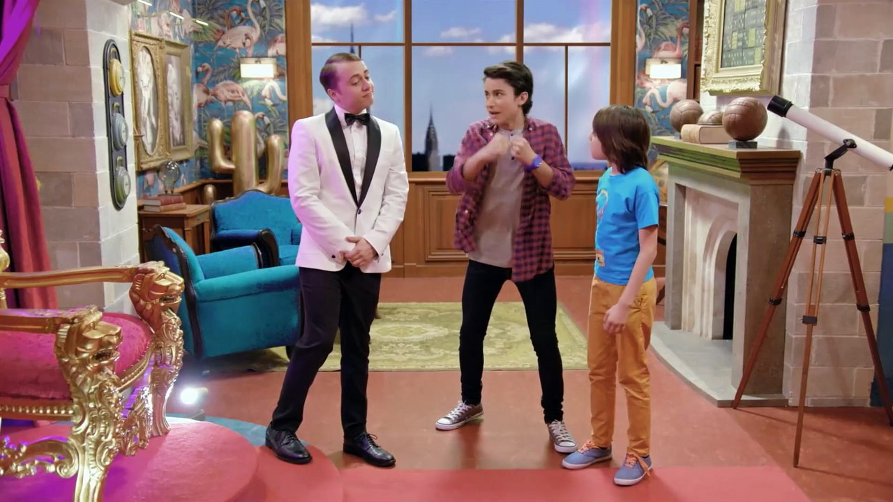 New School -  -   S03E004