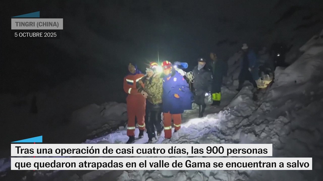 Concluye el rescate de las casi 900 personas atrapadas cerca de la cara tibetana del Everest tras un salvamento de casi cuatro días