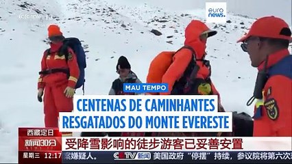 Centenas de caminhantes resgatados do Monte Evereste após forte tempestade de neve