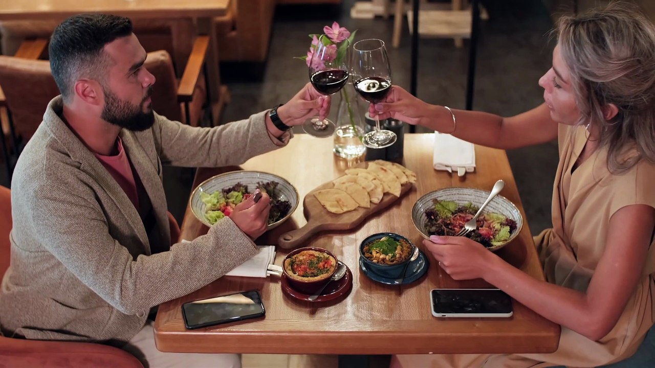 Is Dinner and A Movie A Good First Date?