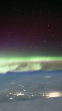 Astronauta mostra 'comboio' de satélites da SpaceX na órbita da Terra