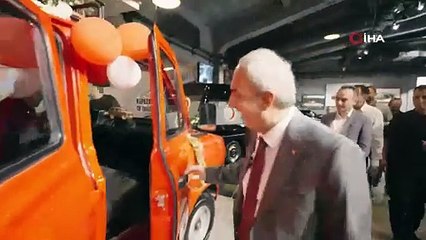 Çiçek Abbas, yıllar sonra minibüsüyle buluştu