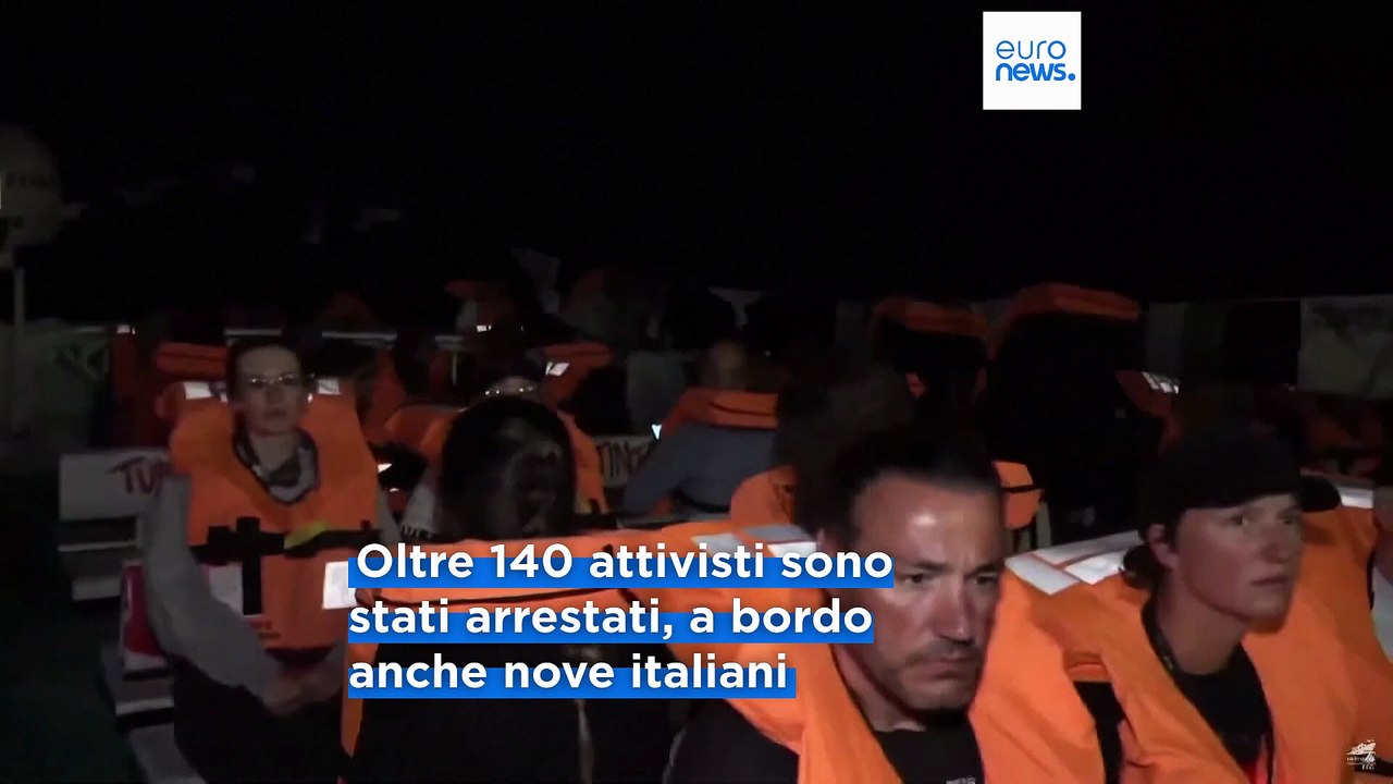 L'esercito israeliano intercetta la nuova Flotilla diretta a Gaza: barche abbordate e arresti