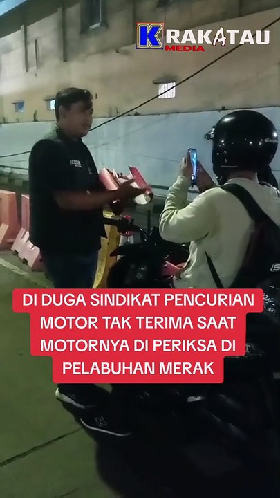 Kendaraannya diperiksa