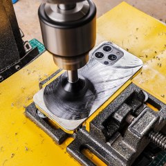 He made a DIY Leather Phone Case What an amazing result!