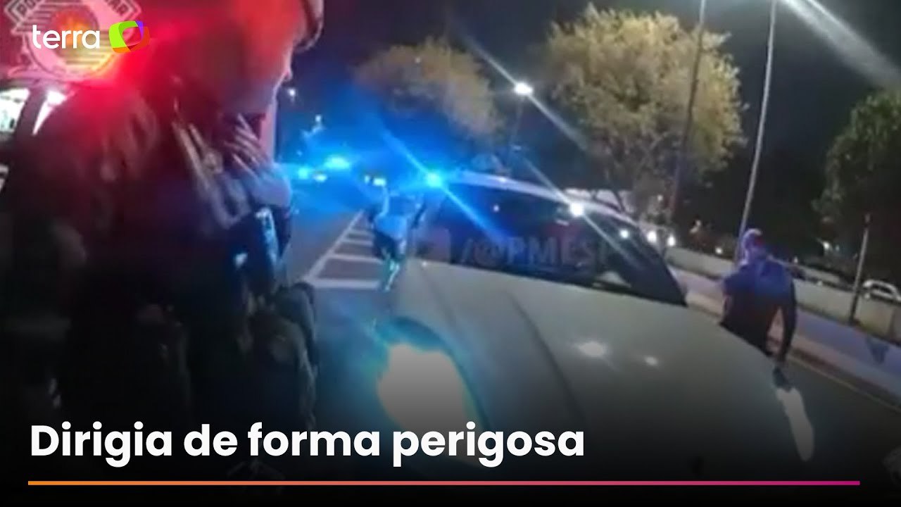 Motorista bêbado é perseguido pela PM por 35 km...