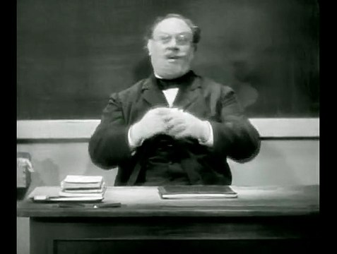 Video The Blue Angel 1930 - Marlene Dietrich, Emil Jannings - OK.RU