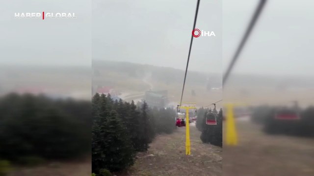 Uludağ'da sezonun kar yağışı gerçekleşti