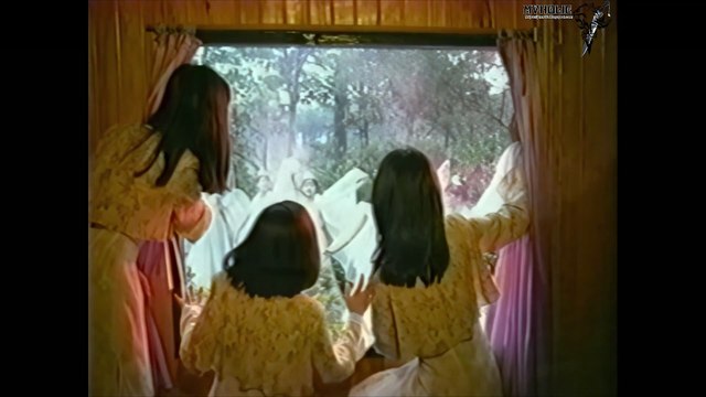 Tam Ca Áo Trắng - Mưa hồng [OFFICIAL MV] [4K HD REMASTERED]