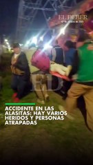 Varios heridos y momentos de pánico a consecuencia de la caída de un juego en la feria de Alasita