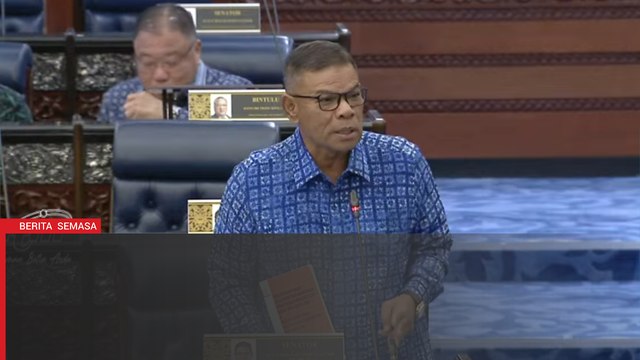 23 pemain bola sepak diberi status warganegara melalui naturalisasi