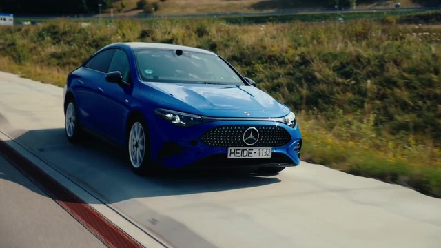 Mercedes-Benz inaugurates the most advanced light testing centre of the automotive industry - Automated Heide Endurance Run