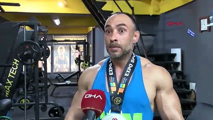 Kilo almak için başlamıştı, sadece 6 ayda 2 kez podyuma çıktı!