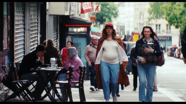 Bande-annonce : Monia Chokri et Ella Rumpf ont besoin « Des preuves d'amour »