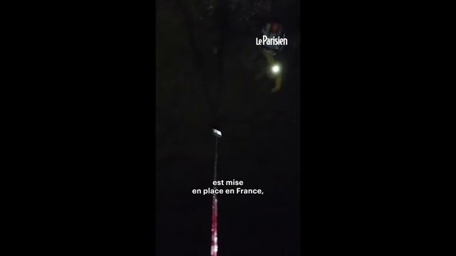 Un drone sauve deux alpinistes en larguant des ponchos