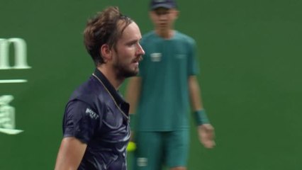 Shanghai - Medvedev rejoint Rinderknech en demi-finales
