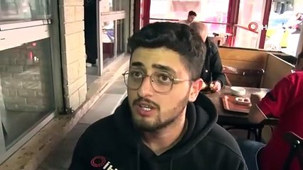 Öğrenciler ve dar gelirlilerden İstanbul'un ''gariban pilavcısı''na akın