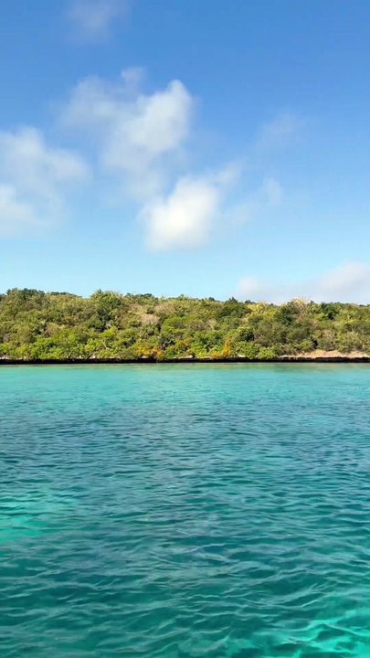 L'EAU TURQUOISE de l'ile Maurice