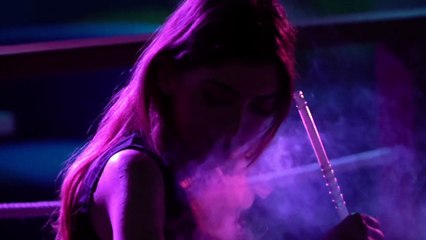 When Should You Kiss On a First Date?