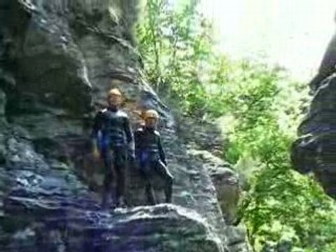 L'ARDECHOIS SAUTEUR DANS LE ROUGEANEL....