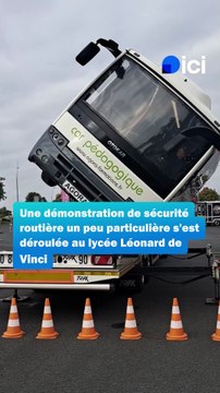 En Vendée, un car pédagogique pour inciter les élèves à mettre leur ceinture