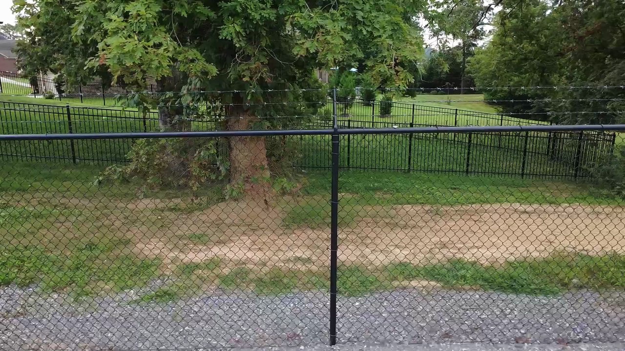 chainlink fence in knoxville and east tennessee